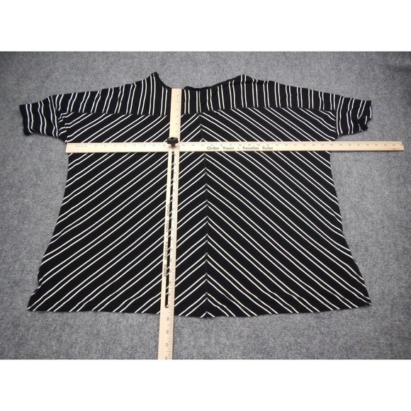 Cynthia Rowley Top Women Plus 2X Black White Striped Short Sleeve Soft 100%Rayon - Picture 7 of 9